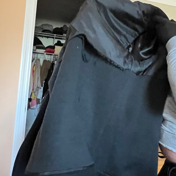 Black Pea Coat, authentic military issued coat used in the navy. - Picture 6 of 6